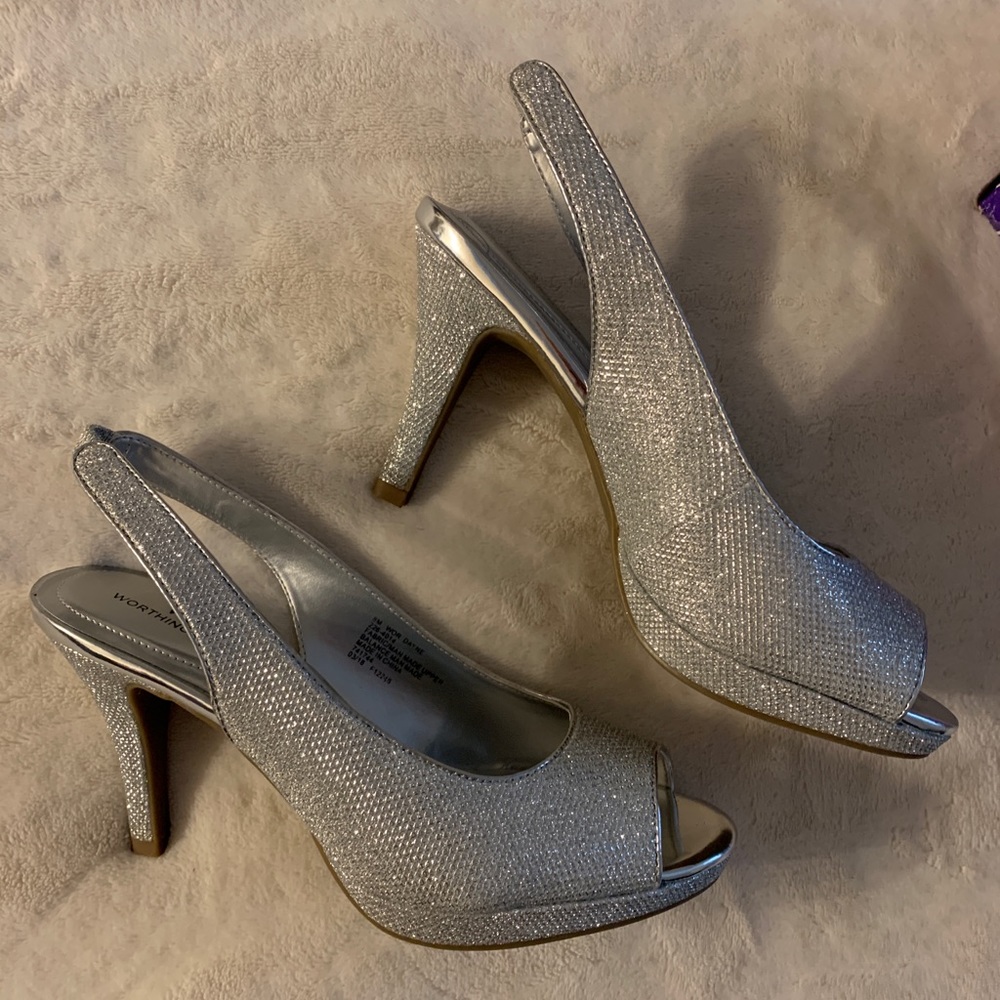 Worthington Silver Peep Toe Pumps